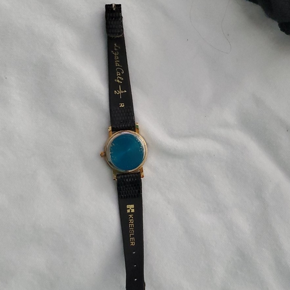 Watch - Picture 4 of 4